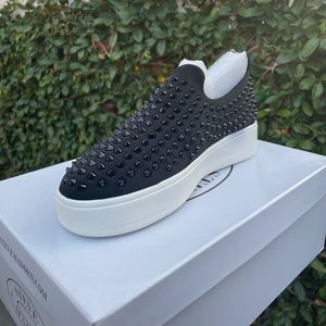 Steve Madden Sneakers 7.5 Baxon Studded